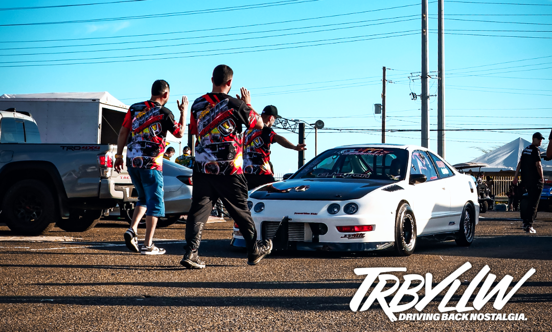 Hanging out in Salinas Speedway…